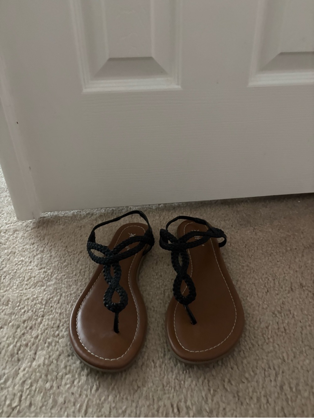 Xappeal Black Strapped Sandals